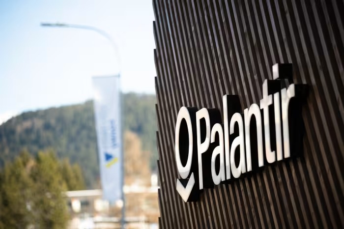 Where Palantir is getting the most traction lately is in U.S. commercial revenue. It reports earnings Monday. (Laurent Hou / Hans Lucas / AFP via Getty Images)
