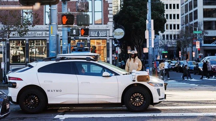 Waymo received regulatory approval to scale up its autonomous ride-hailing service across California, including bringing robotaxis to Sacramento and San Diego. (Armando L. Sanchez/Chicago Tribune/Tribune News Service via Getty Images / Getty Images)