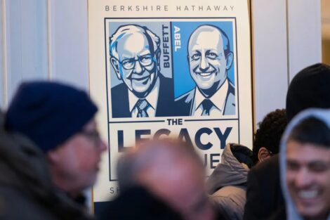 Shareholders wait in line outside CHI Health Center Omaha for the Berkshire Hathaway annual meeting, May 2, 2026, in Omaha, Neb. (AP Photo/Rebecca S. Gratz, File)